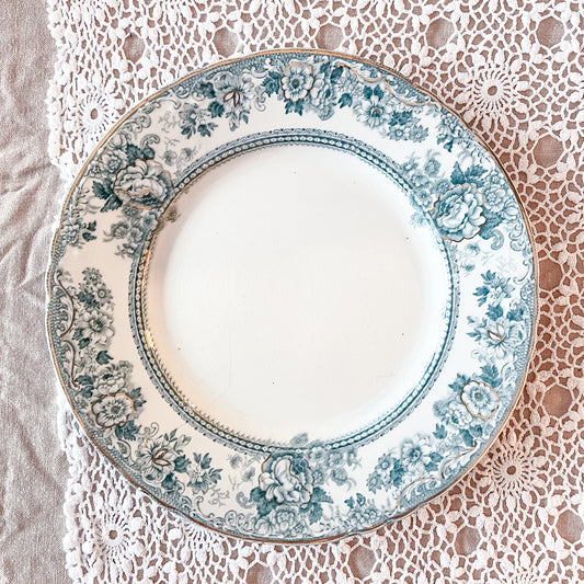 Blue Floral Teardrop Necklace