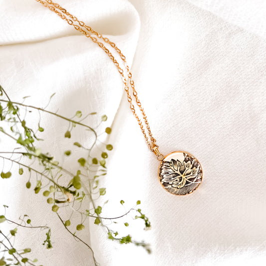 Maple Leaf Necklace • Johnson Brothers China