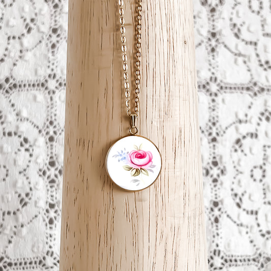 Royal Albert Tranquility Necklace