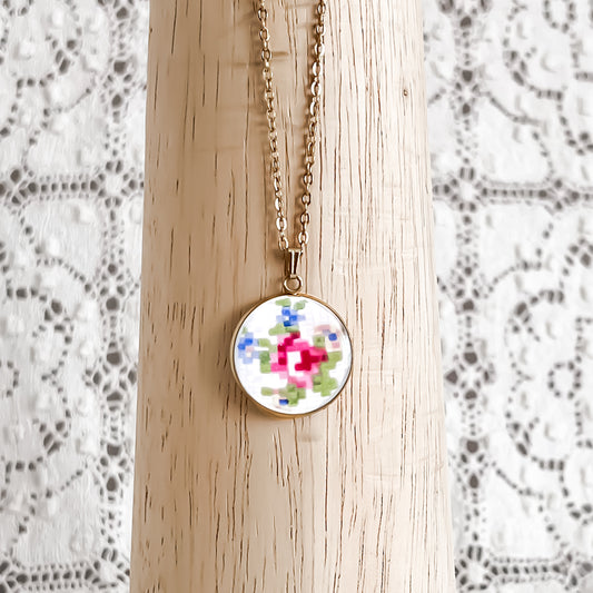 Royal Albert Petit Point Necklace