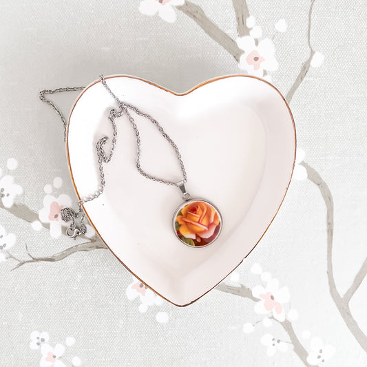 Old Country Roses Necklace