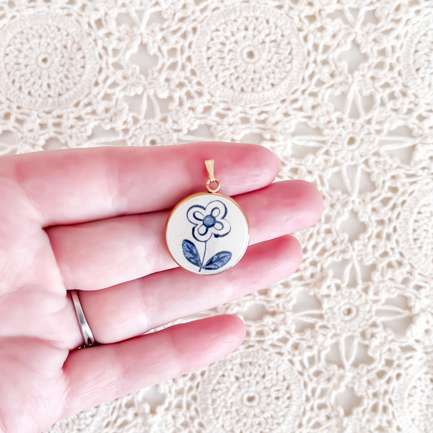 Blue Floral Necklace • Johnson Brothers Hearts and Flowers