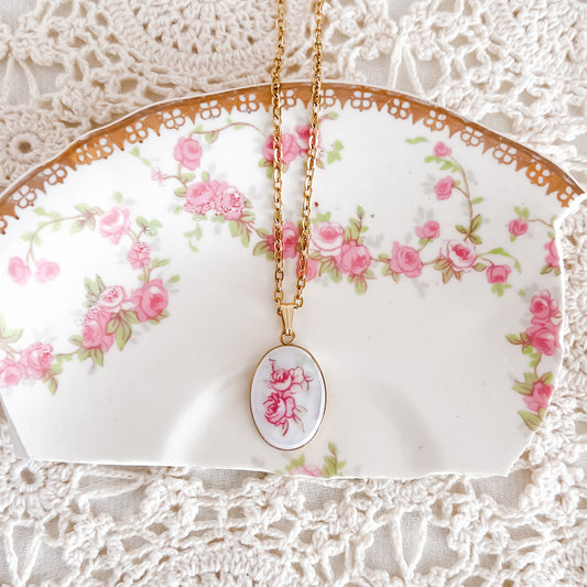 Dainty Bridal Rose Necklace