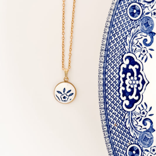 Dainty Blue Willow Necklace