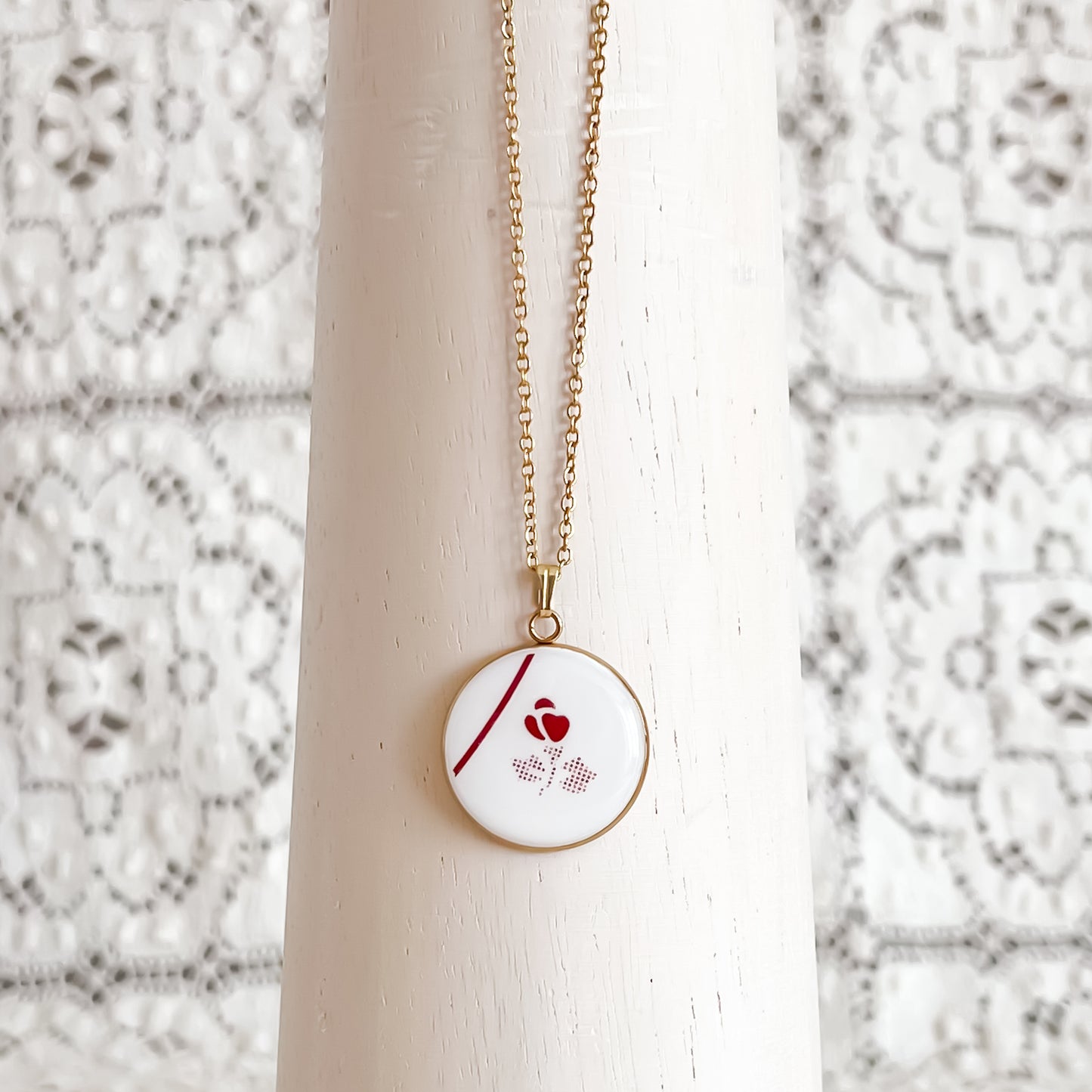 Corelle Burgundy Necklace