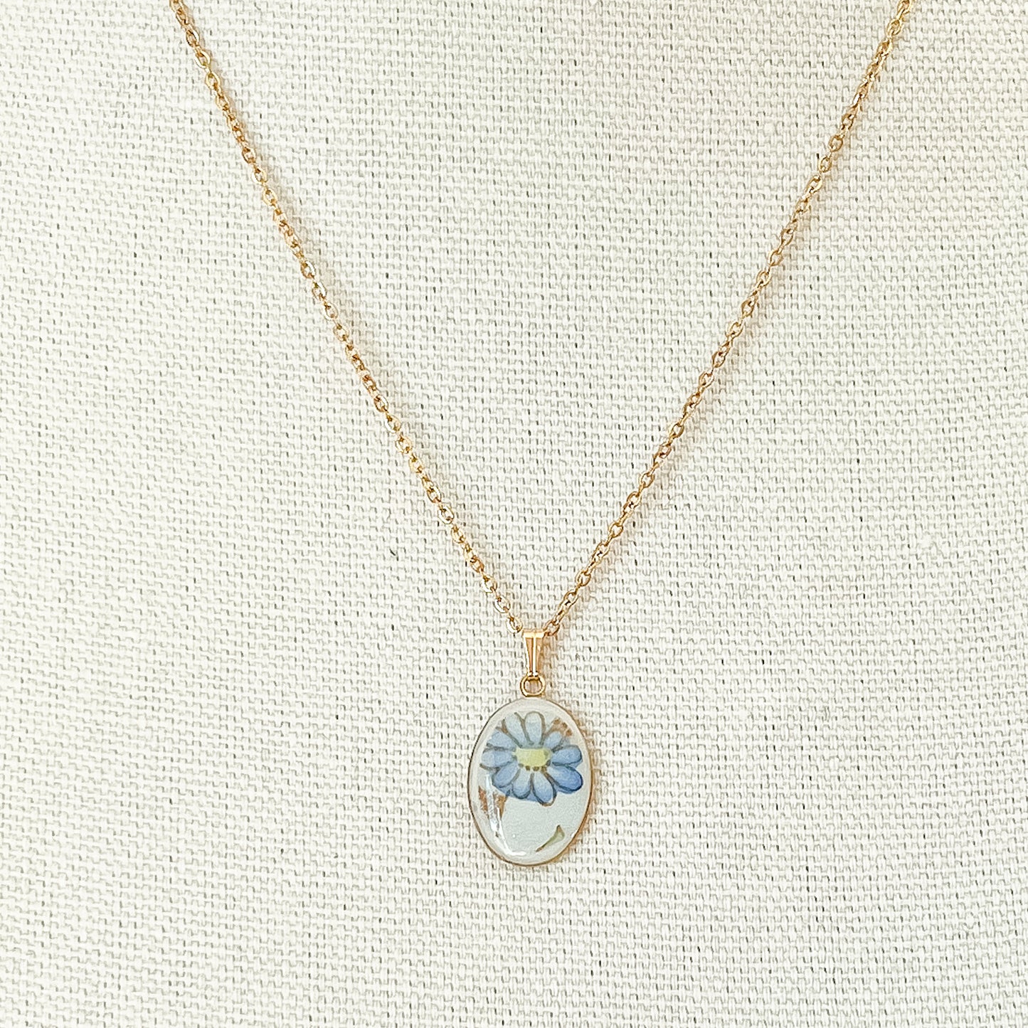 Blue Daisy Necklace • Foley China