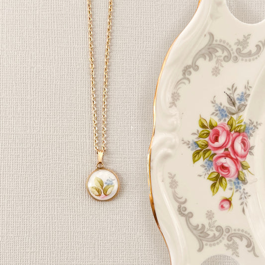 Dainty Forget-Me-Not Necklace • Royal Albert Tranquility