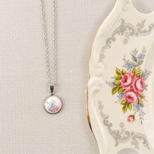 Dainty Forget-Me-Not Necklace • Royal Albert Tranquility