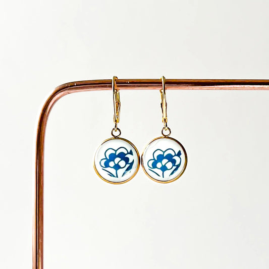 Corelle Old Town Blue Earrings