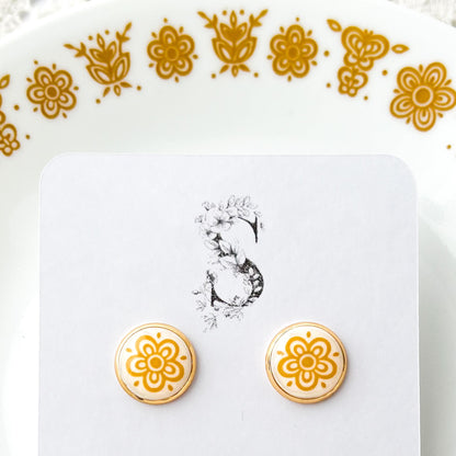 Corelle Flower Stud Earrings