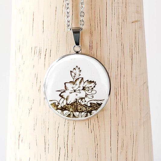 Maple Leaf Necklace • Johnson Brothers China