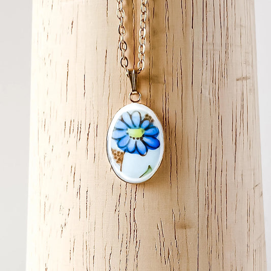 Blue Daisy Necklace • Foley China