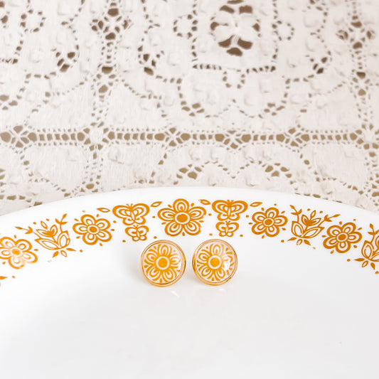 Corelle Flower Stud Earrings