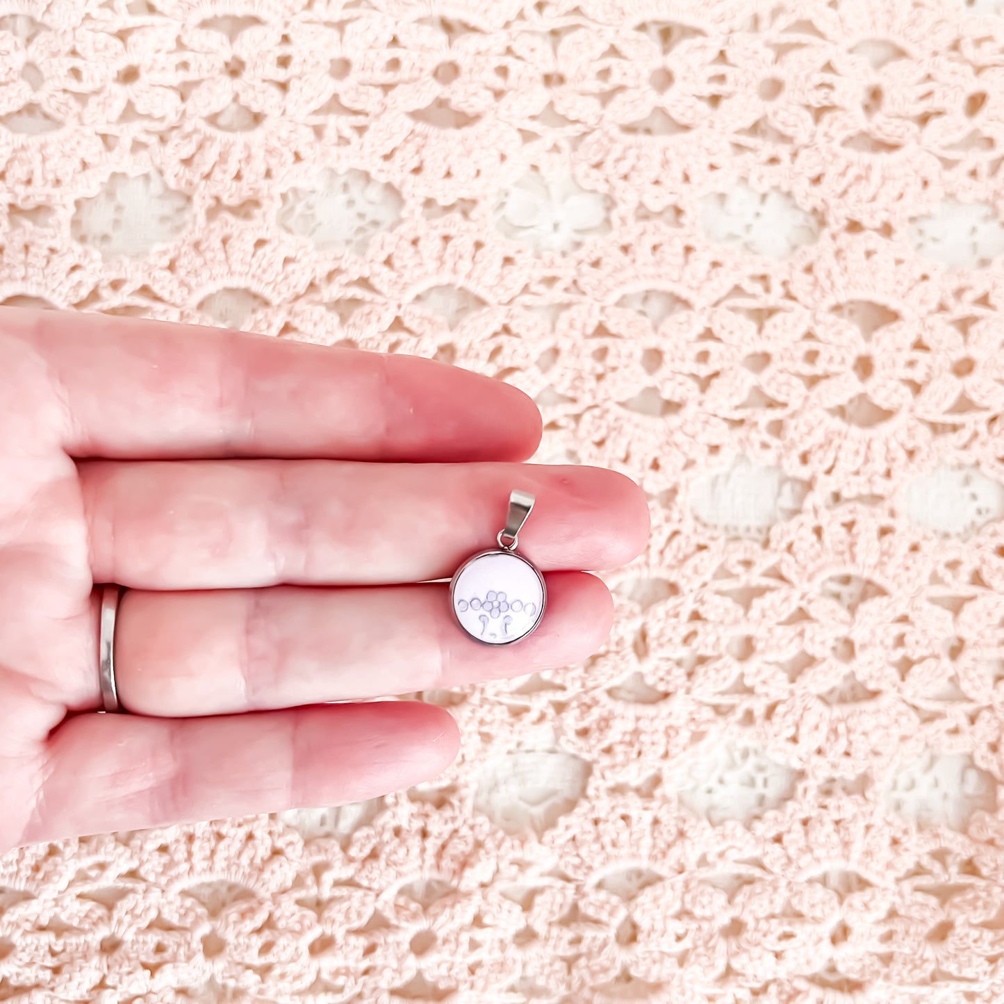 Dainty Mauve Necklace • Shelley China