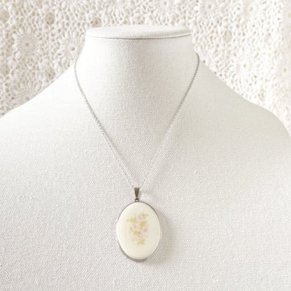 Rose Pendant Necklace • Alfred Meakin Harmony Rose